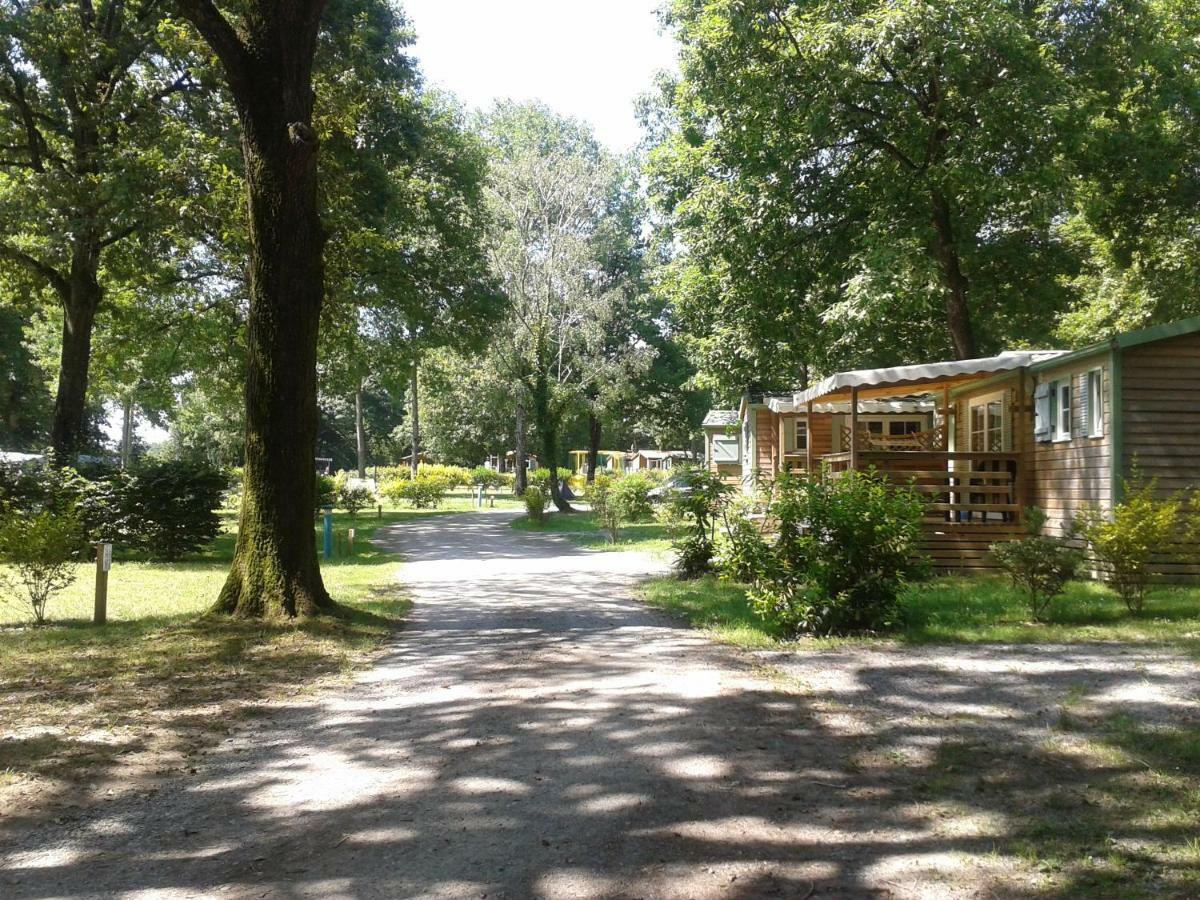 Camping Oaki Mesnard-la-Barotière 외부 사진